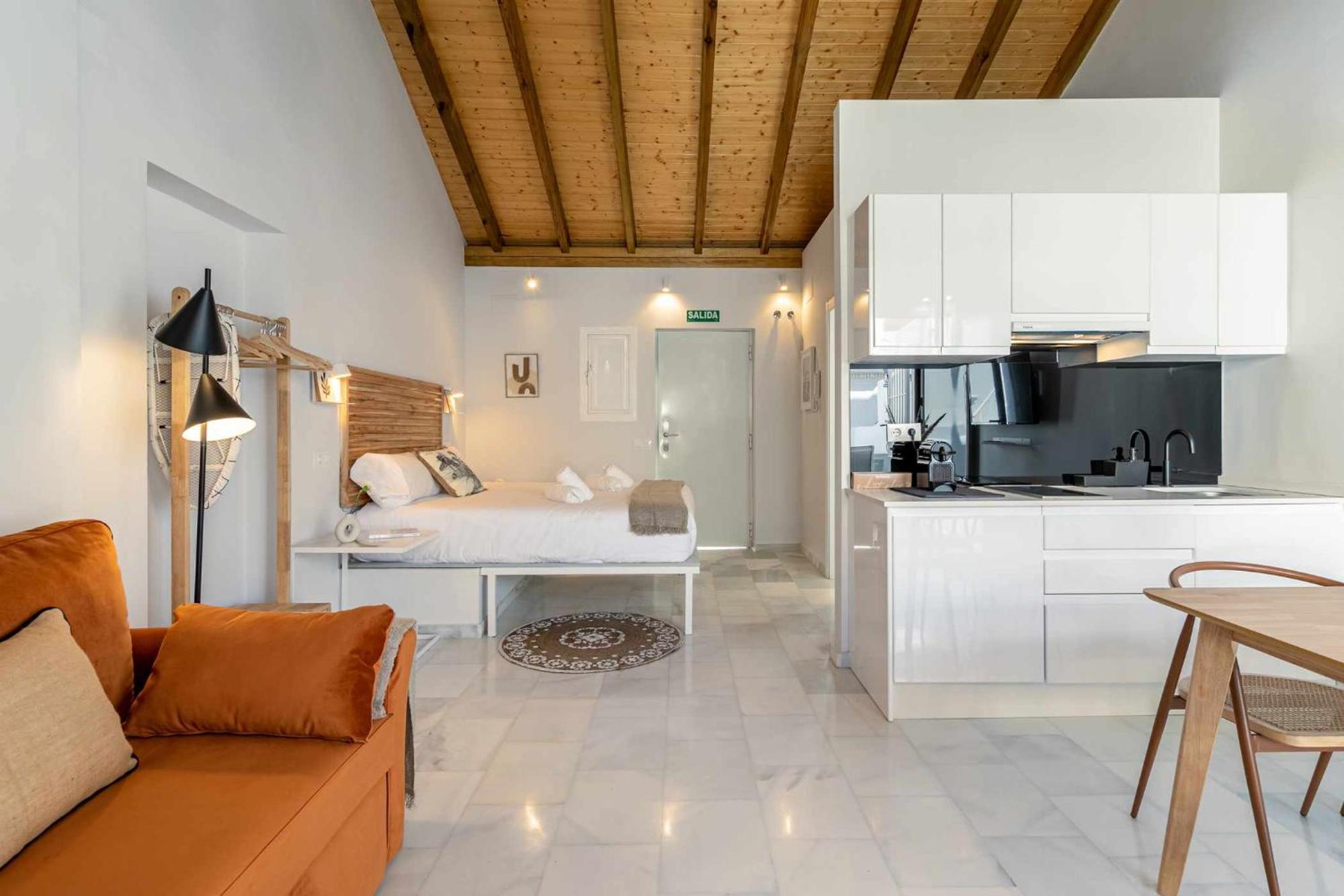 Isg Apartments Cuna Севилья Экстерьер фото
