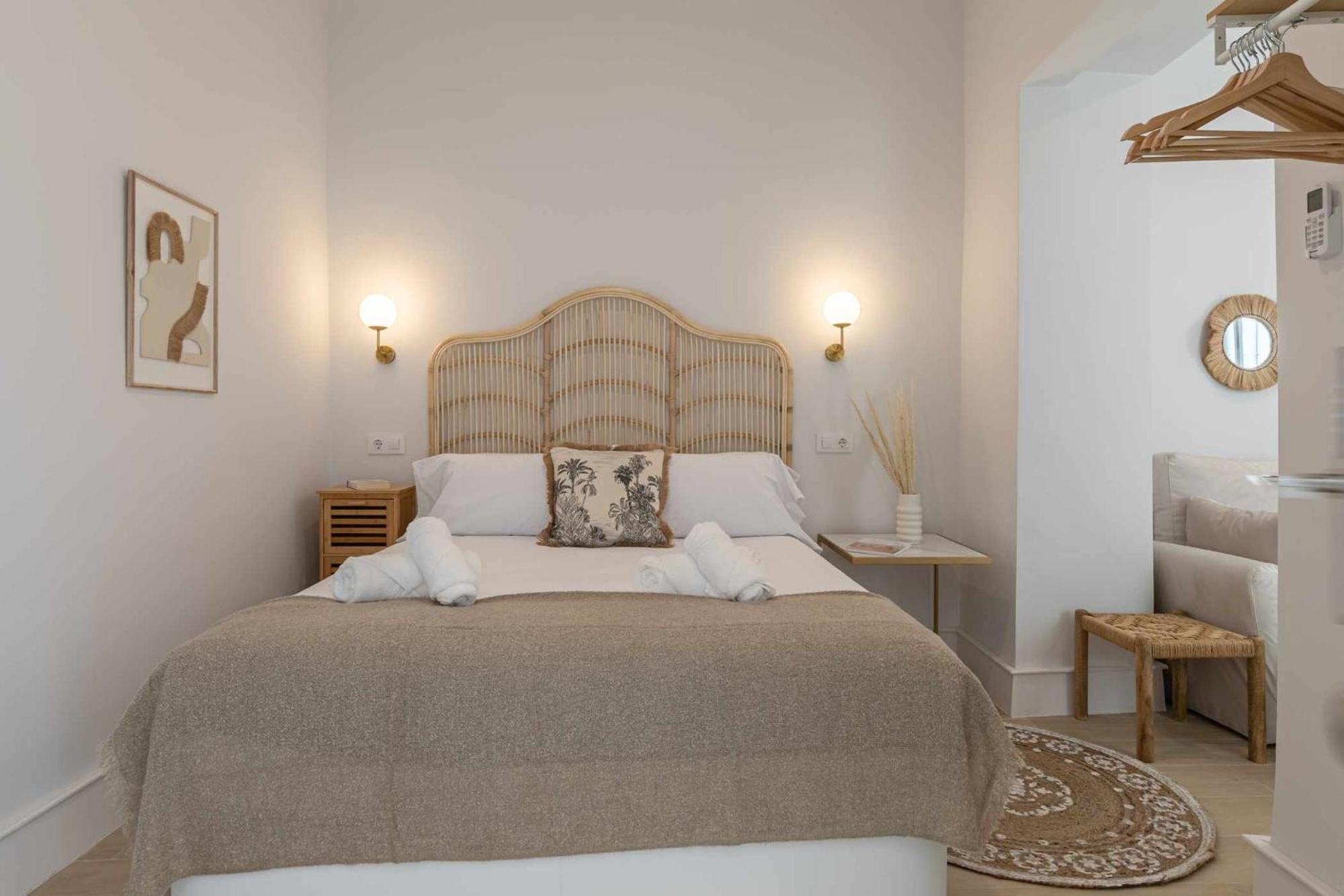 Isg Apartments Cuna Севилья Экстерьер фото