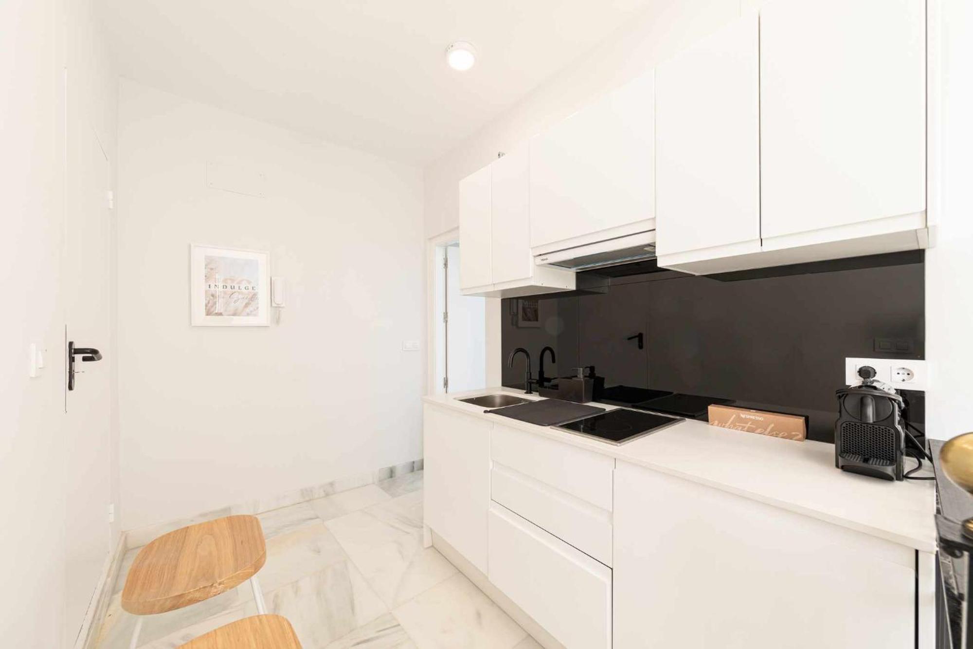 Isg Apartments Cuna Севилья Экстерьер фото