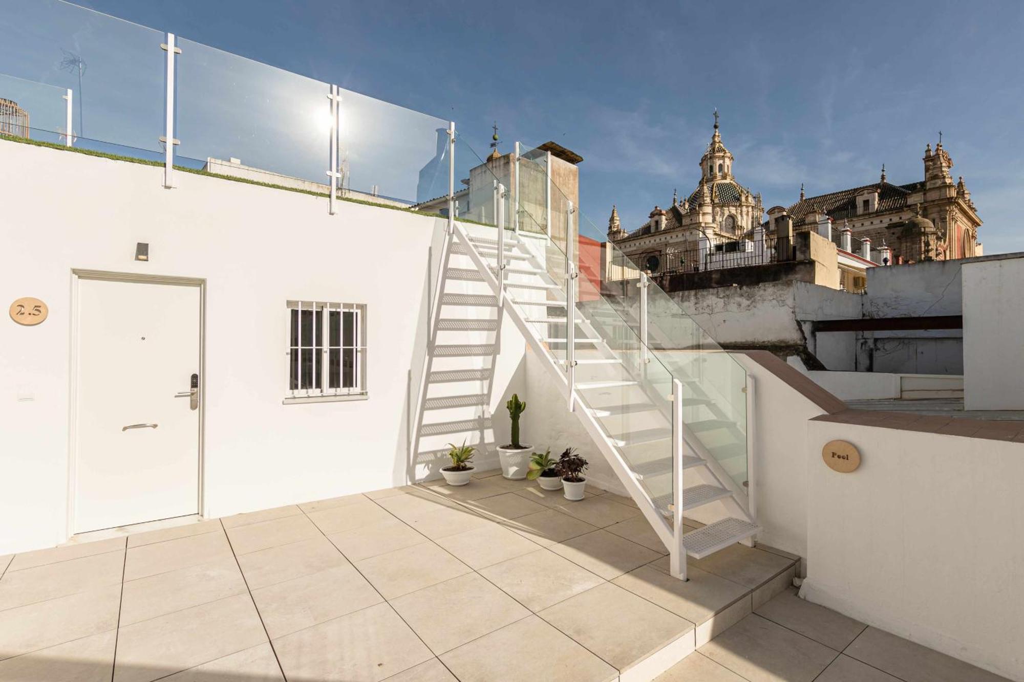 Isg Apartments Cuna Севилья Экстерьер фото